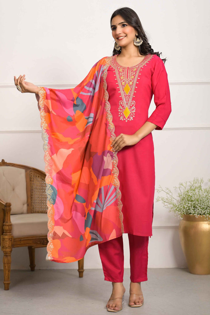 Glamorous Pink Embroidered Silk Viscose Function Wear Pant Suit