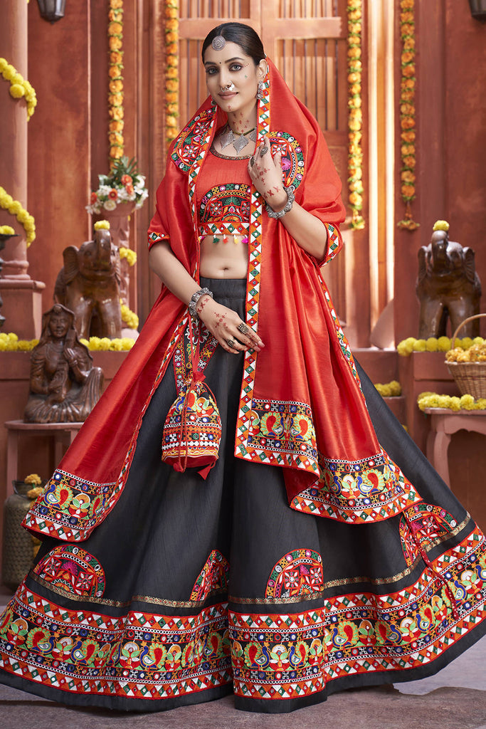 Designer Black Lehenga Choli With Dupatta | Black lehenga, Black lehenga  choli, Party wear indian dresses